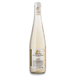 Vinho maduro branco